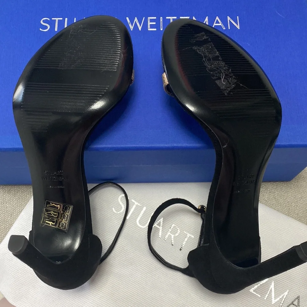 Stuart Weitzman - Picture 5 of 6